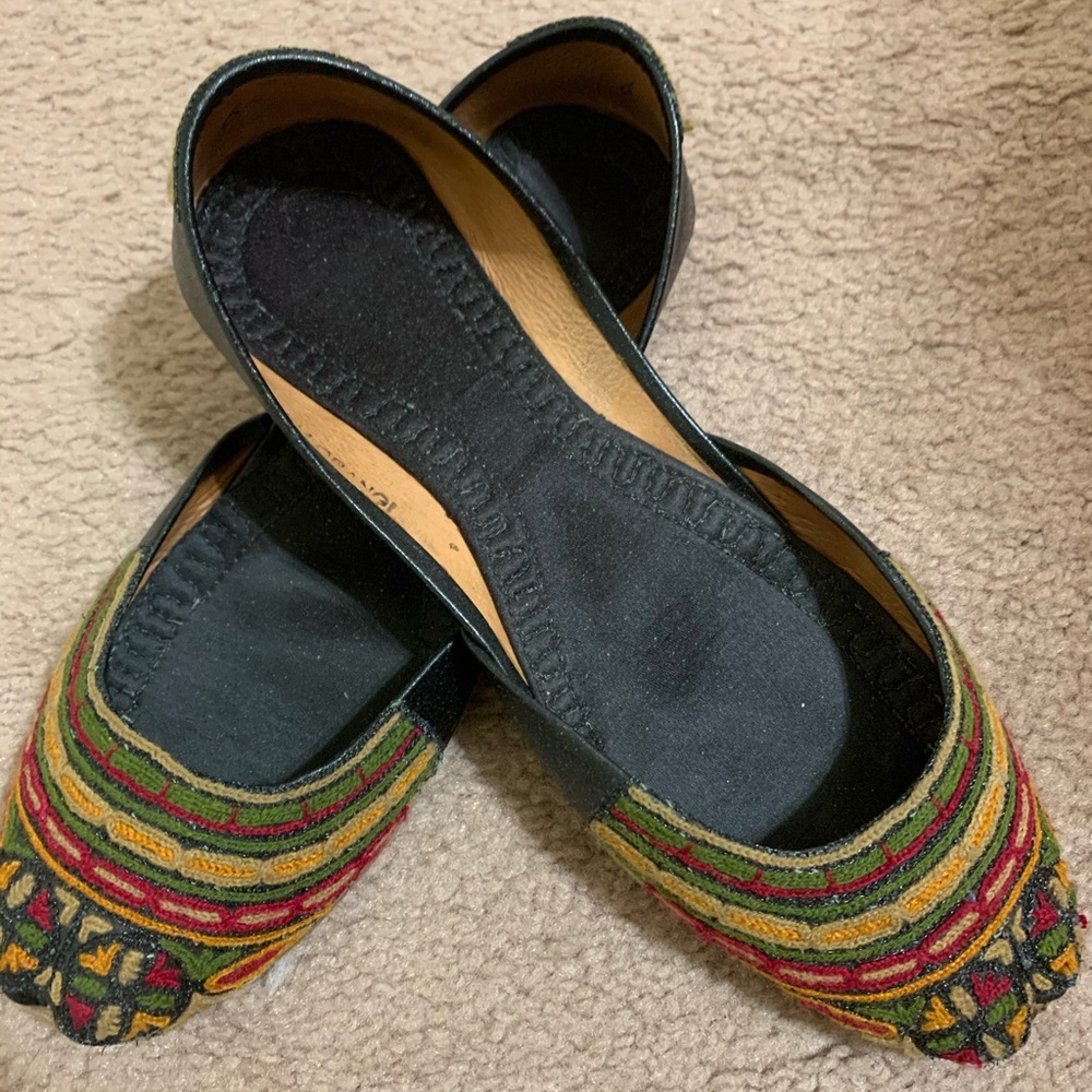 Indian punjabi black shoes